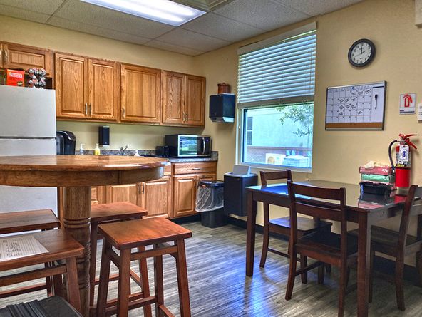 Fleming Island Medical Plaza I & II: 1681, 1685, 1689 & 1675, 1677, 1679 Eagle Harbor Parkway, Fleming Island, FL 32003